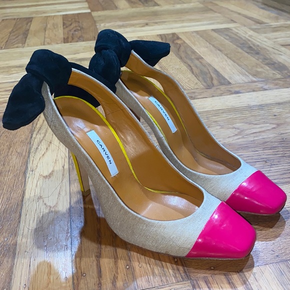 Carven Shoes - Carven Pink Tip Bow Back Heels